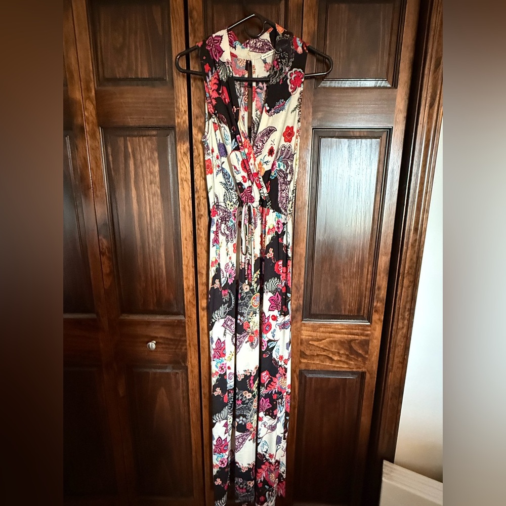 Floral Maxi Dress with V-Neck